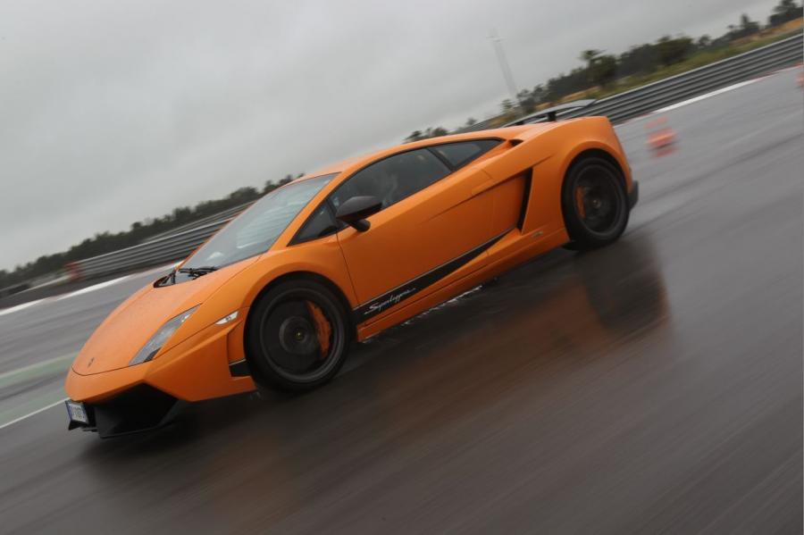 Lamborghini Gallardo LP570-4 Superleggera 2010 года  (фото 99 из 183)